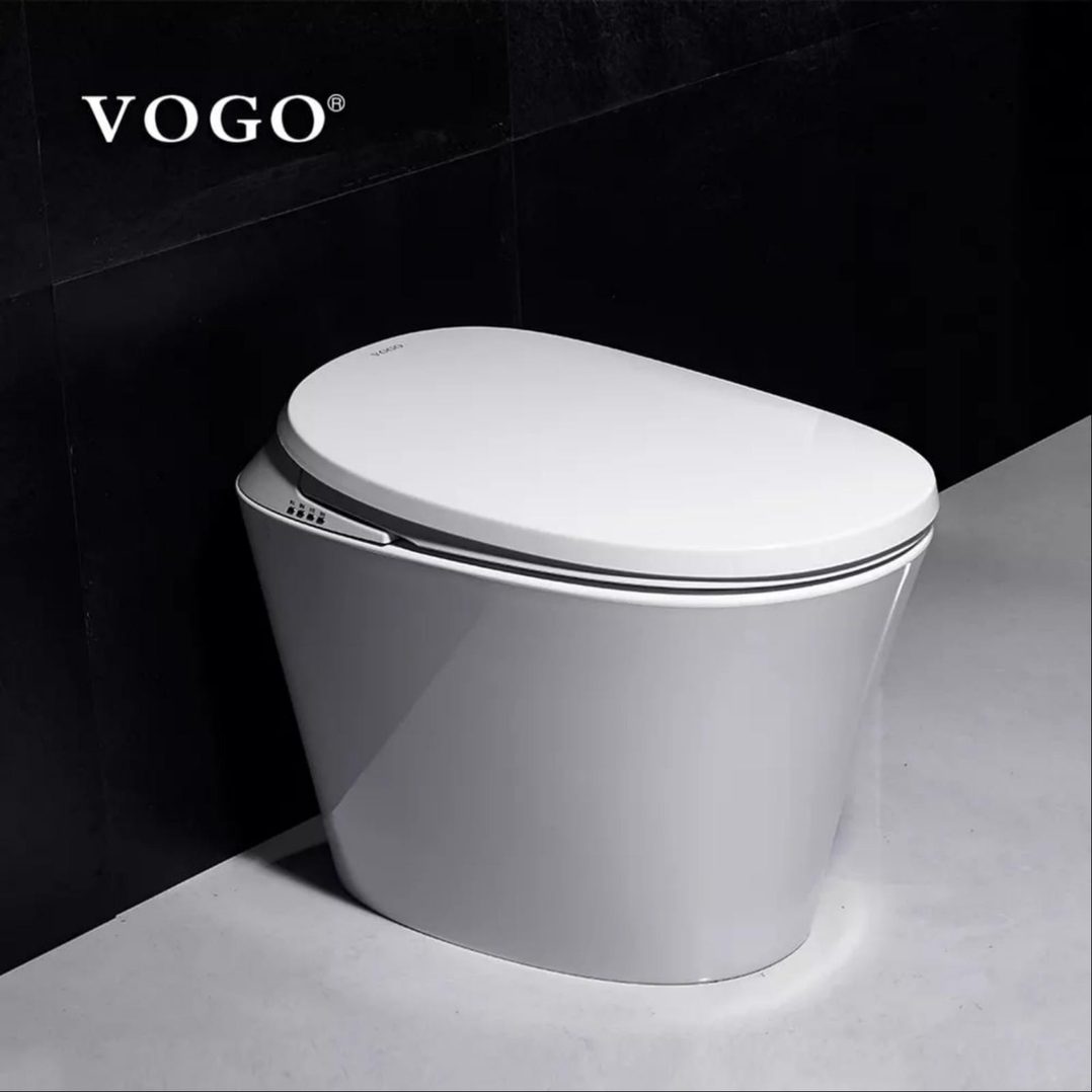智能电子马桶，自带冲水与自动冲刷